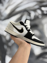 TÊNIS JORDAN 1 LOW